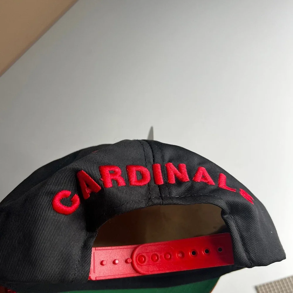 Vintage Louisville Cardinals Hat Competitor Snapback Black Red NCAA Louie Tagged